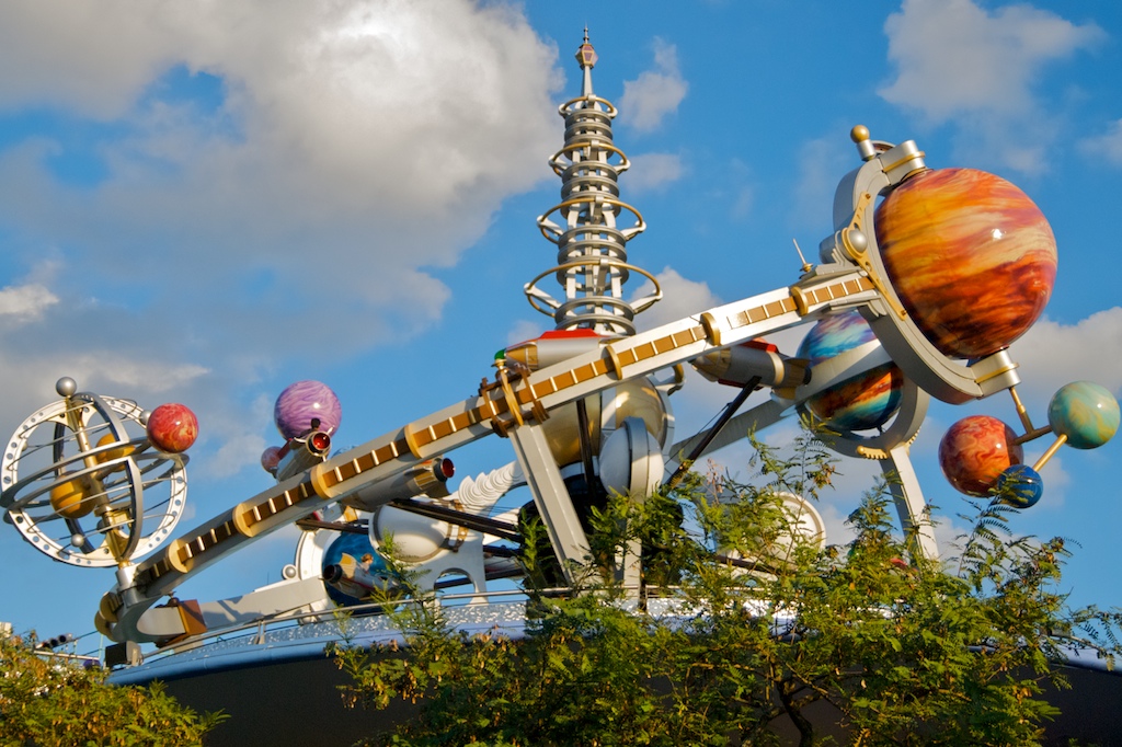 astro orbiter tomorrowland wdw