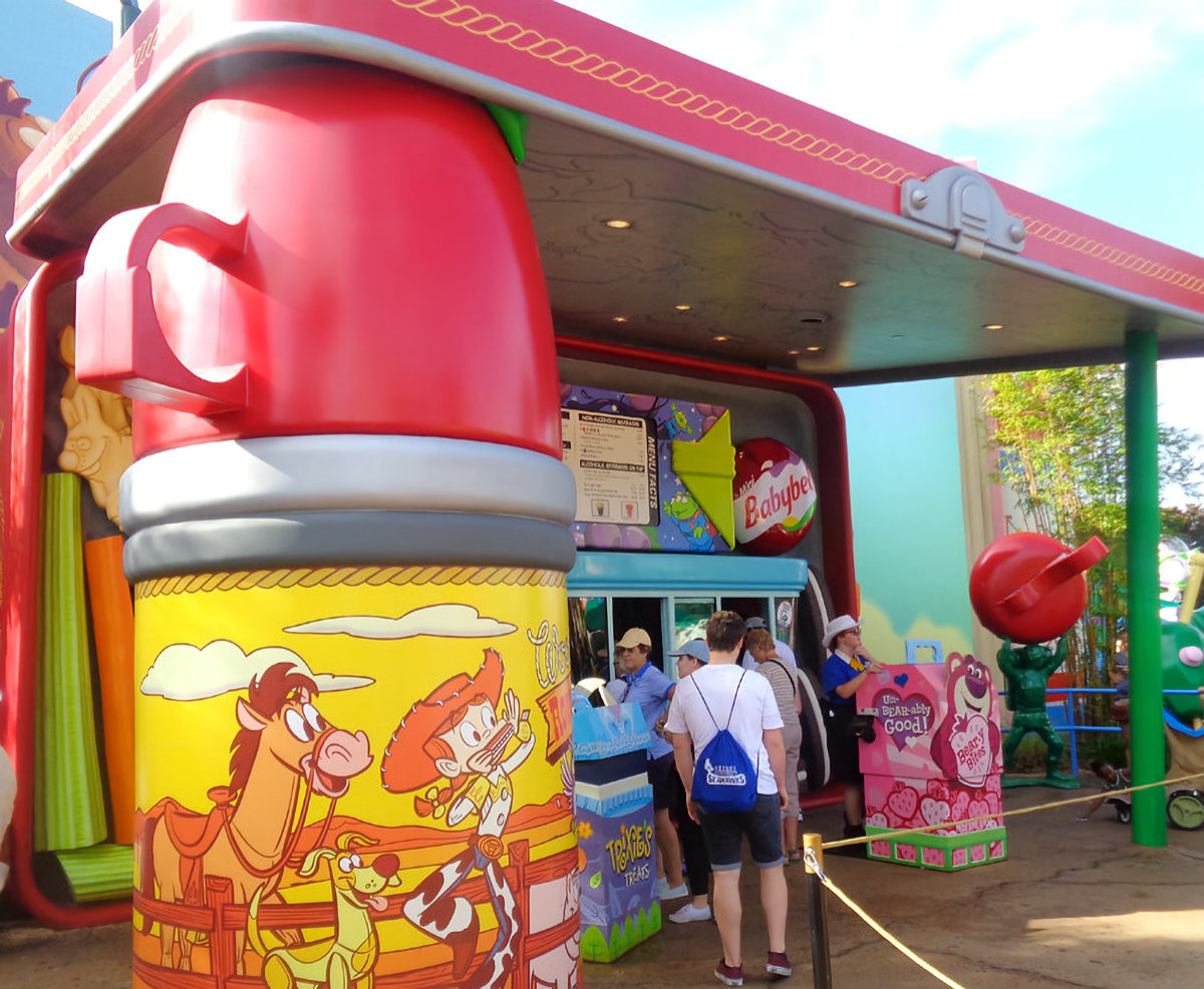 Woody’s Lunch Box Is a Delicious Toy Story Adventure at Hollywood Studios